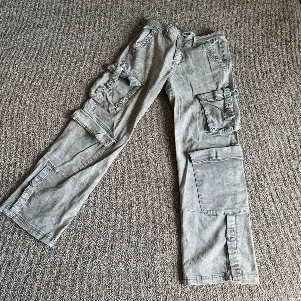 Juniors SZ 5 | Gray Cargo Pants